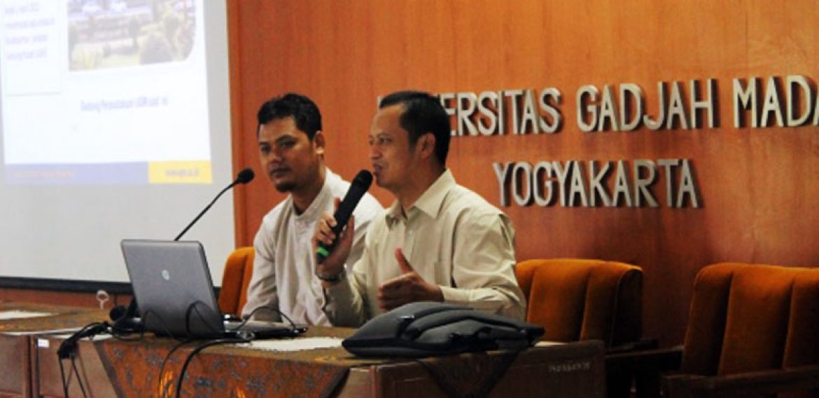 SMAIT Hidayah Klaten Mengadakan Kunjungan Edukatif Ke Perpus UGM
